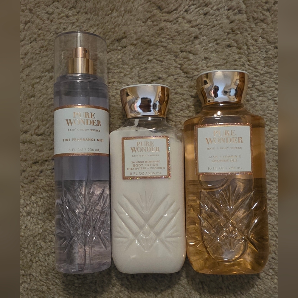 Bath & Body Works Pure Wonder Body Wash - Gold, Cream, and Purple
